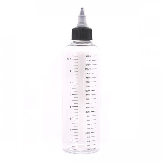 Graduated bottle with measuring cap | 230 ml